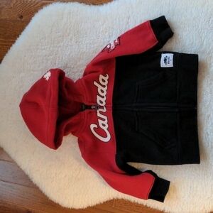 ROOTS baby Canada boys girls unisex hoodie sweatshirt 6-12months